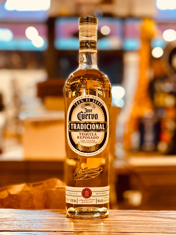 Tequila José Cuervo Reposado
